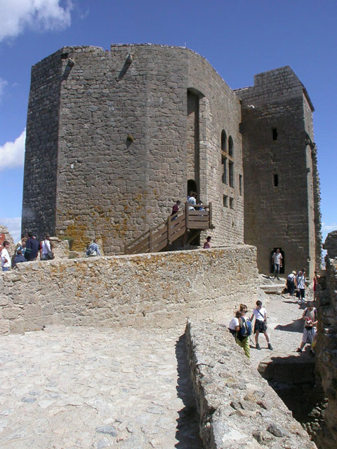 Queribus - the last bastion of cathars resistance, a castle they left only in 1255, 11 years after the fall of Monstegur